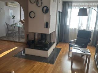 4-комн., 162 м², 3/3 этаж