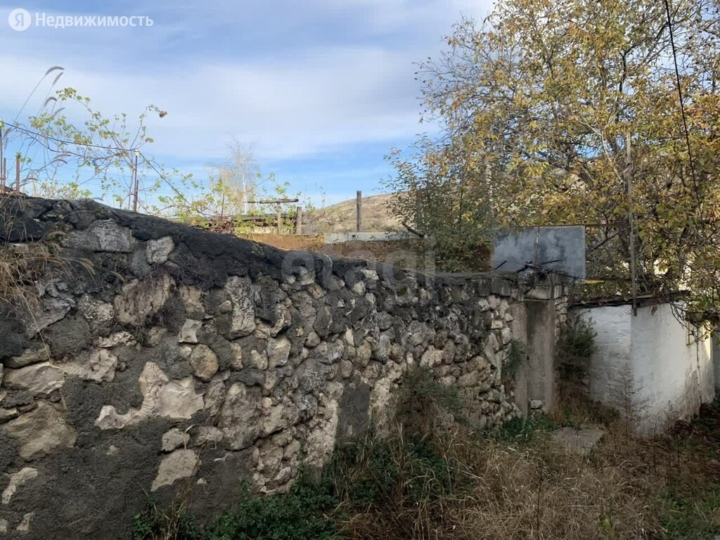 Купить недорого дом на улице Мишки Татарина в Бахчисарае в Бахчисарайском  районе — 90 объявлений о продаже загородных домов на МирКвартир с ценами и  фото