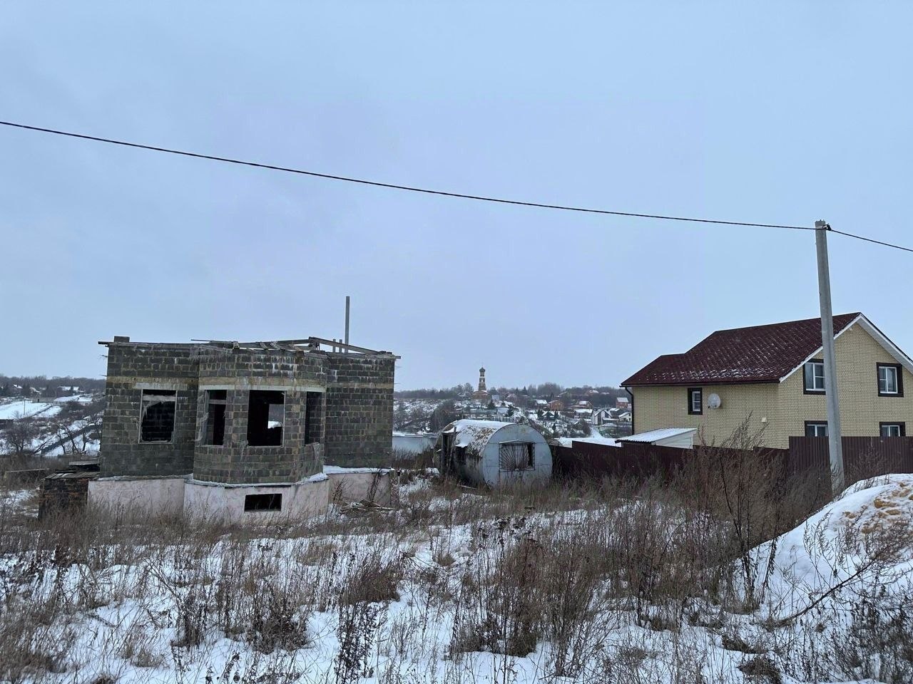 Купить дом на Молодежной улице в селе Гремячем в Новомосковском районе — 26  объявлений о продаже загородных домов на МирКвартир с ценами и фото