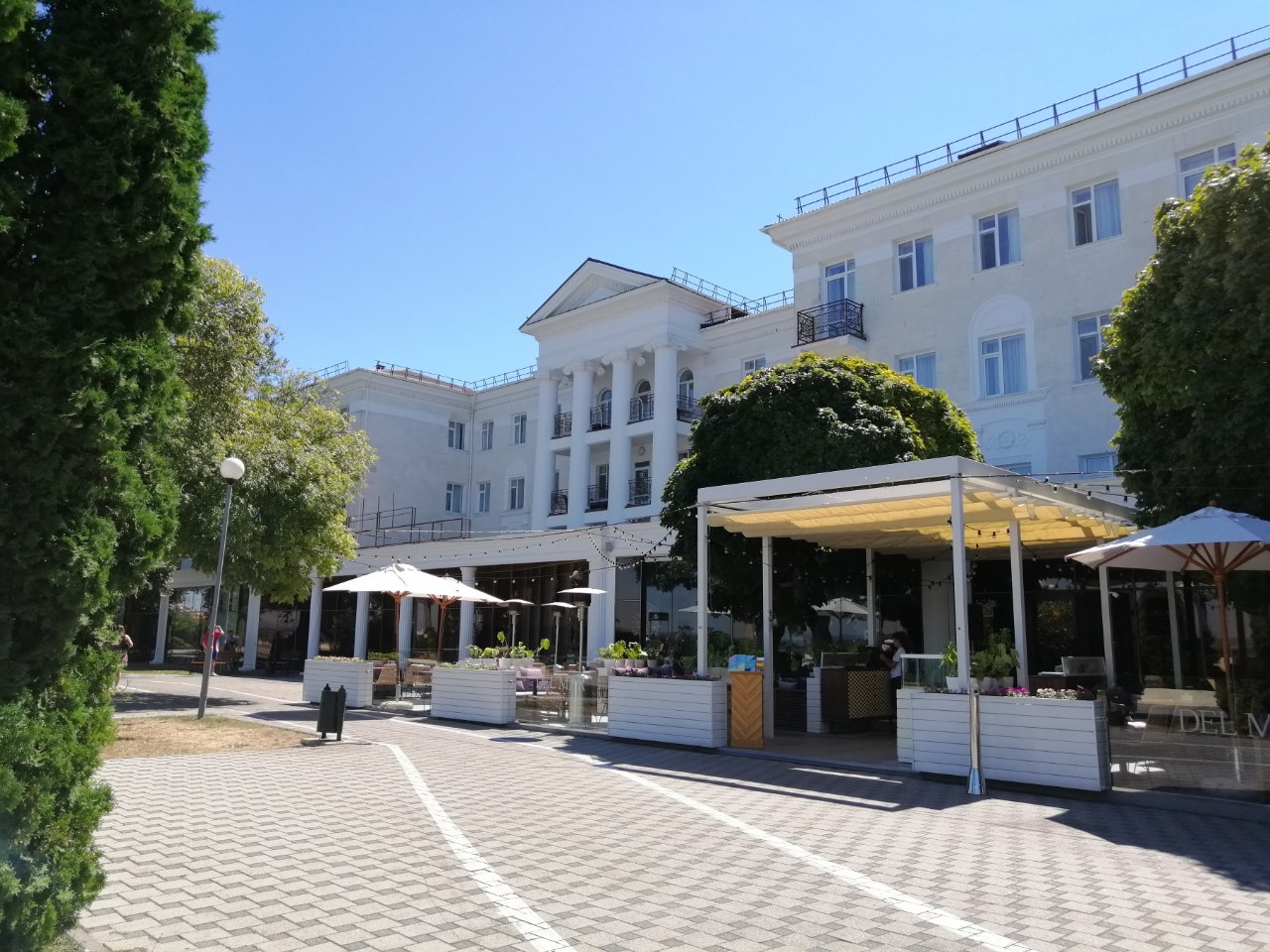 В Анапе можно приобрести квартиру, дом или участок для строительства. Фото: Мир Квартир