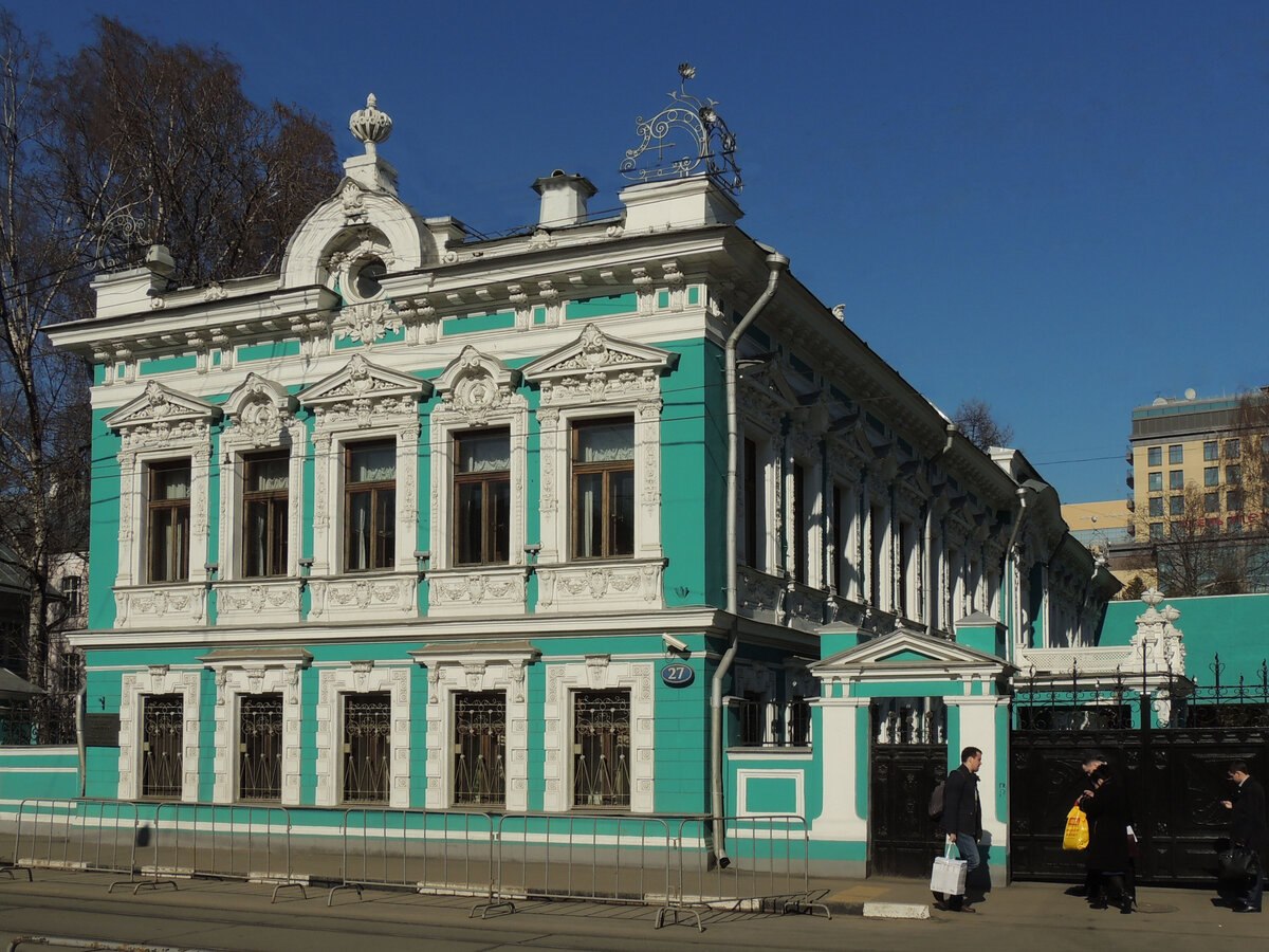 новокузнецкая улица в москве