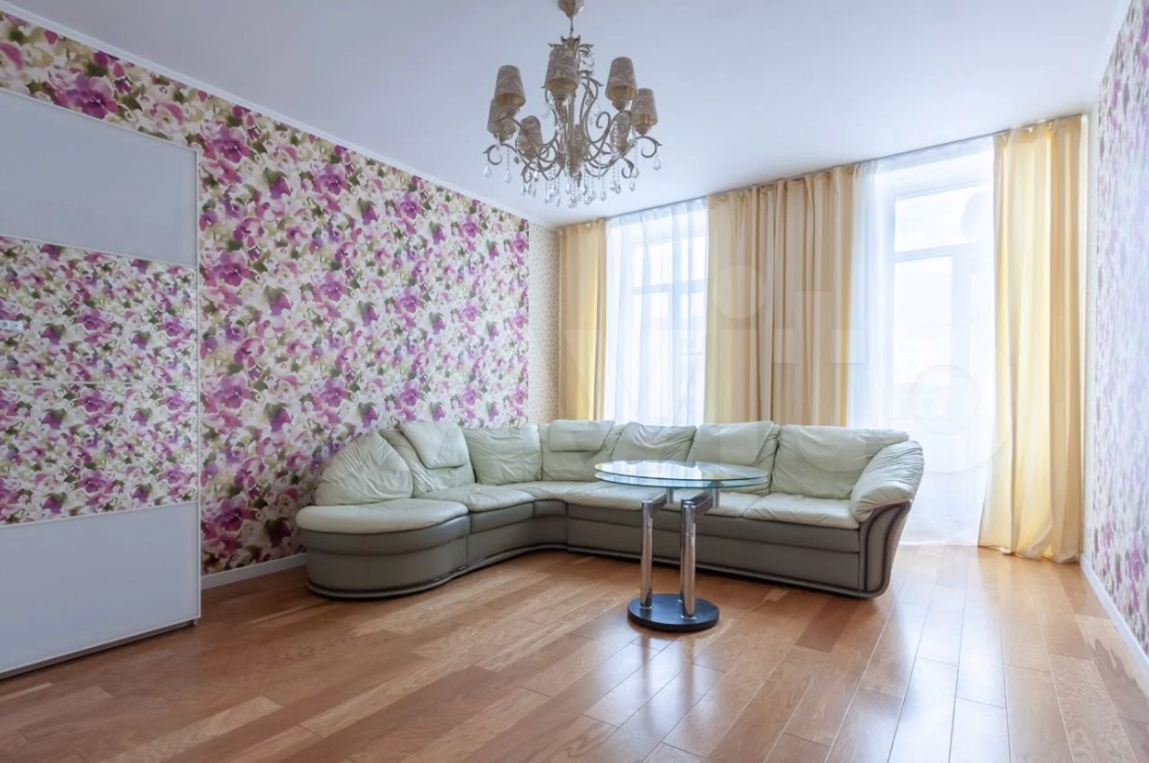 «Трешка» стоимостью 22,8 млн рублей. Фото: avito.ru