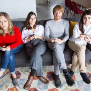 Кто может проживать в вашей квартире и что проверить перед сделкой, чтобы не делить жилье с чужими людьми?